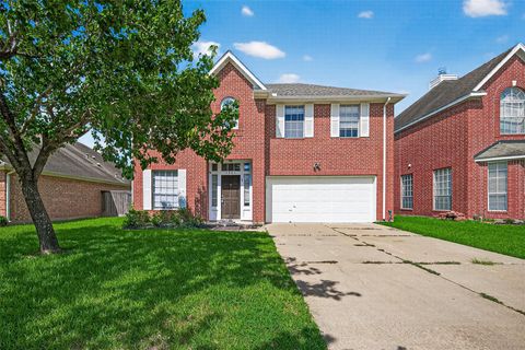 Photo of 4806 Sunshine Drive, Sugar Land, TX 77479 (MLS # 75840229) Photo of 4806 Sunshine Drive, Sugar Land, TX 77479 (MLS # 75840229)