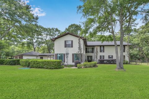 Photo of 17691 Rogers Road, New Waverly, TX 77358 (MLS # 90979949)