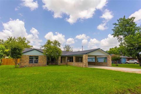 Photo of 5610 Milart Street, Houston, TX 77021 (MLS # 24543352)
