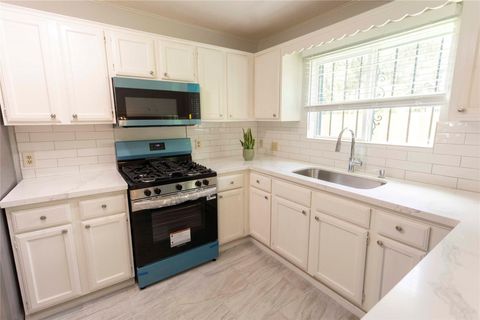 Tiny photo for 5610 Milart Street, Houston, TX 77021 (MLS # 24543352)