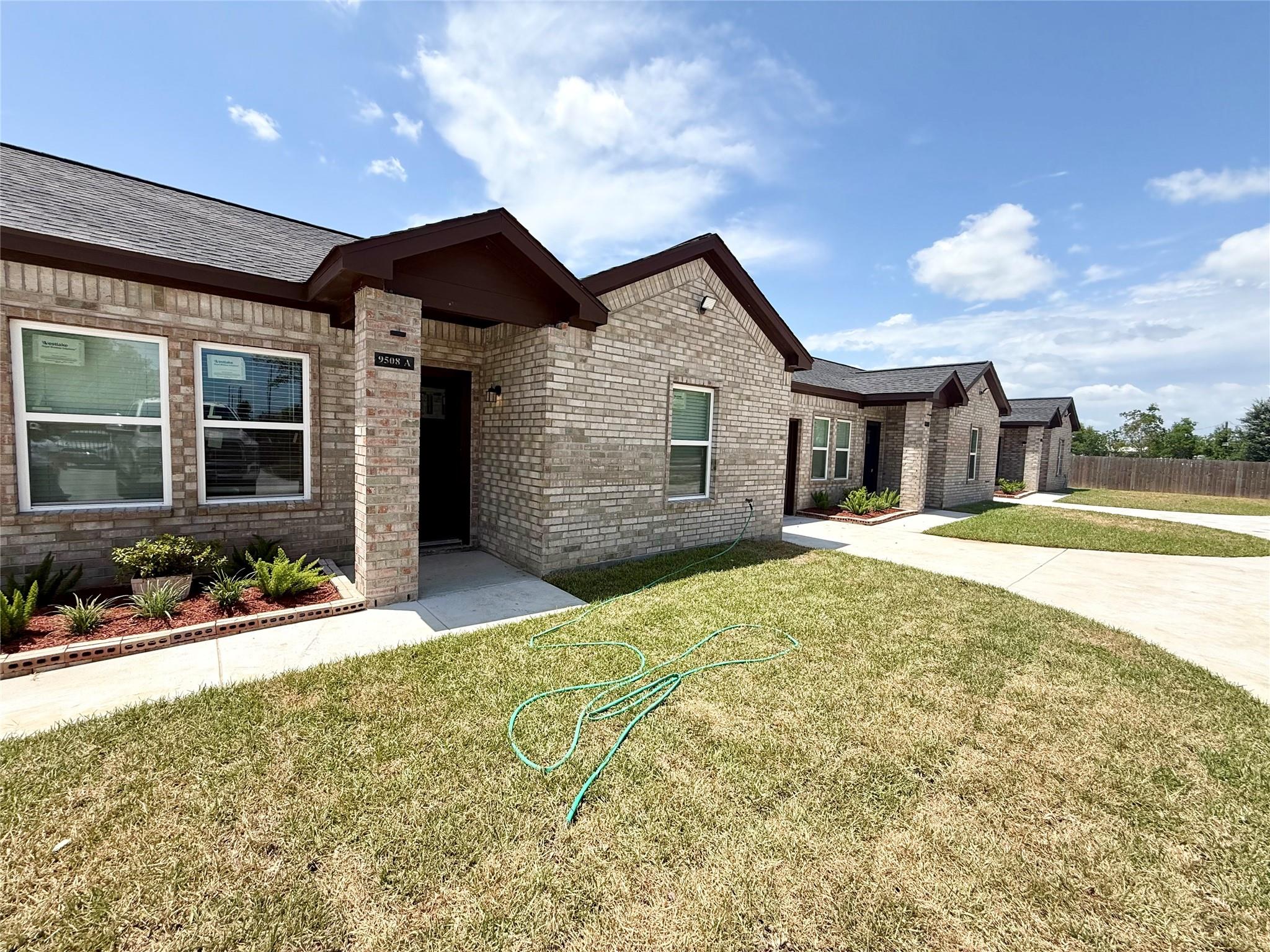 9508 Quaker Court