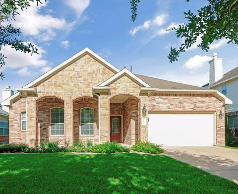 Photo of 18110 Quarry Vale Drive, Cypress, TX 77429 (MLS # 67855558)