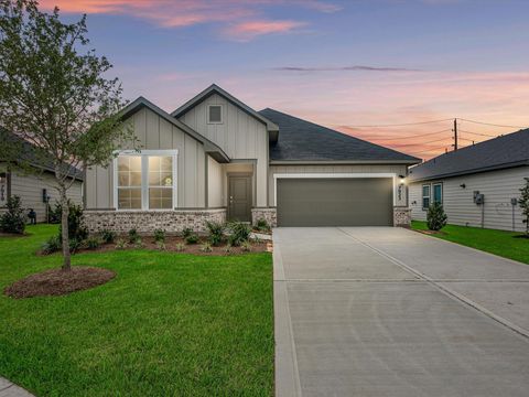 Photo of 7923 Sunny Lily Loop, Cypress, TX 77433 (MLS # 90915438)