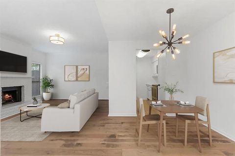 Photo of 1100 Augusta Drive #3, Houston, TX 77057 (MLS # 86412043)