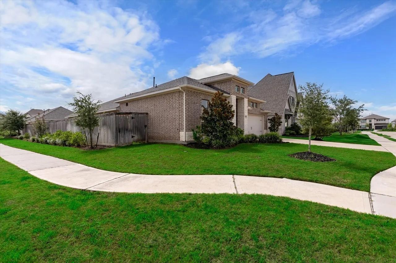 2803 Smokey Teek Court