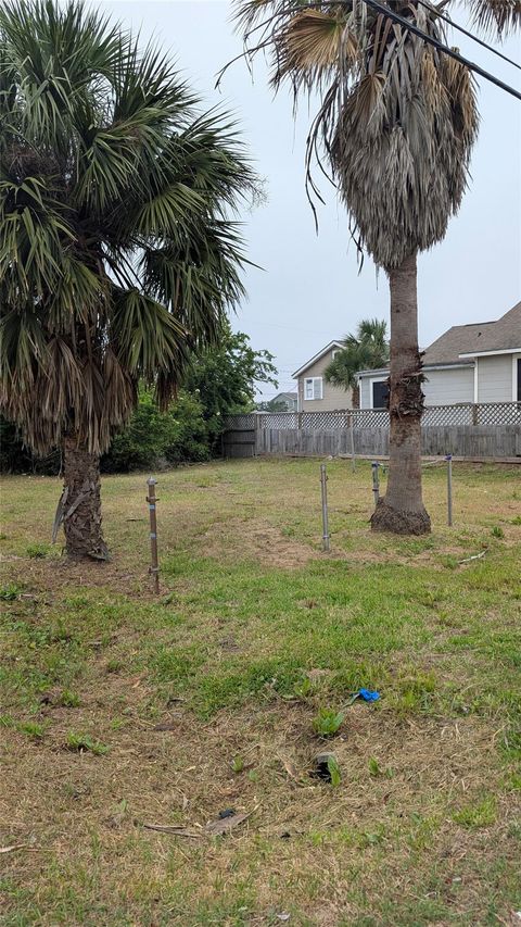 Photo of 2125 63rd Street, Galveston, TX 77551 (MLS # 19911494)