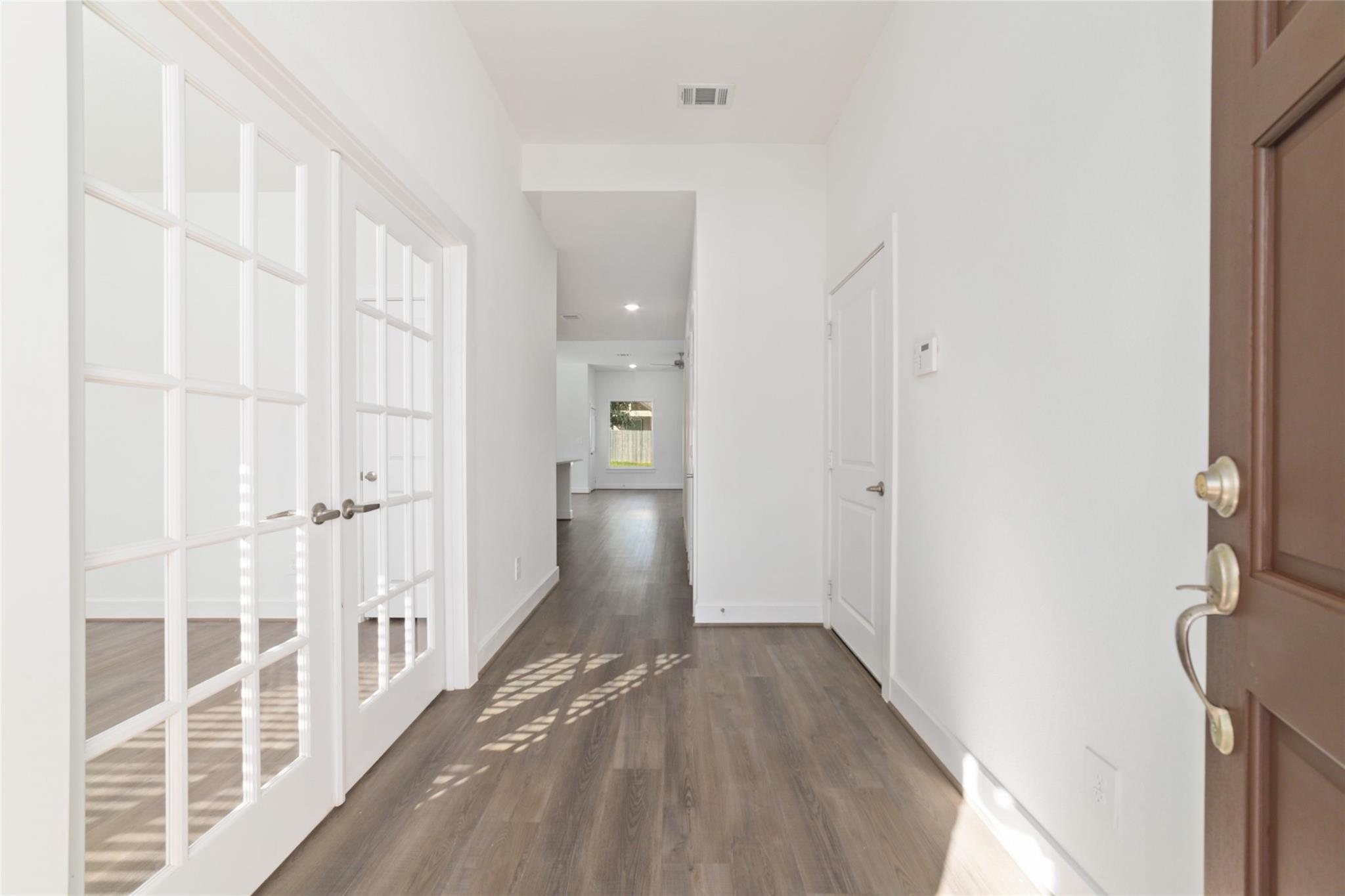 919 Golden Willow Lane