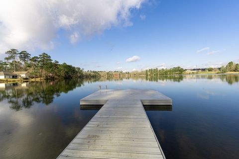 Photo of 13015 Royal Estates Dr Dr, Conroe, TX 77303 (MLS # 95674173)