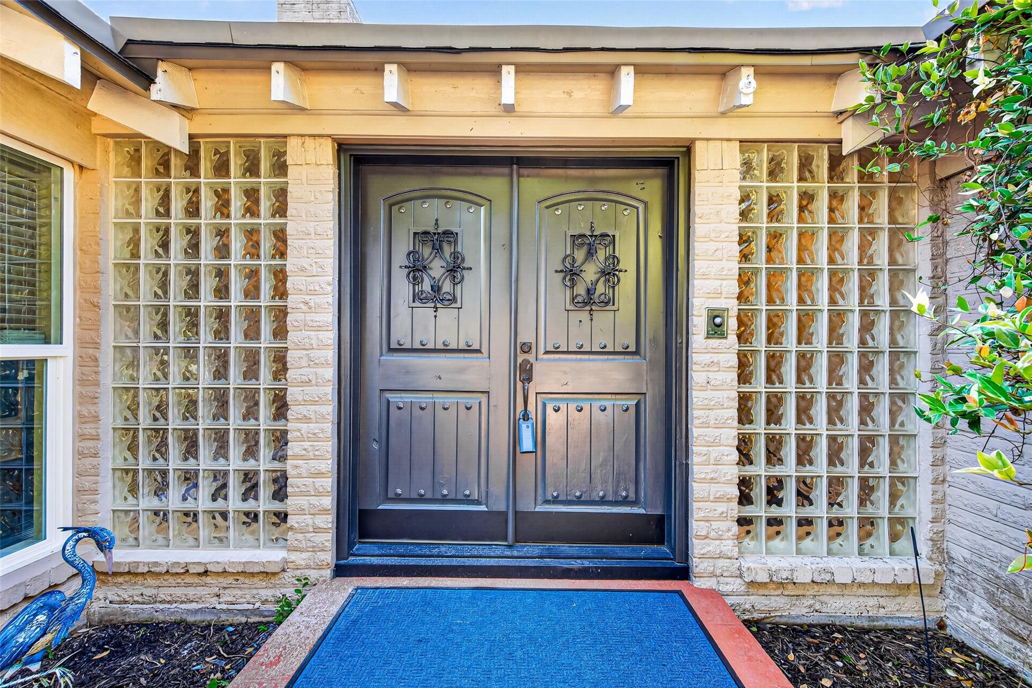 2815 Bermuda Dunes Drive
