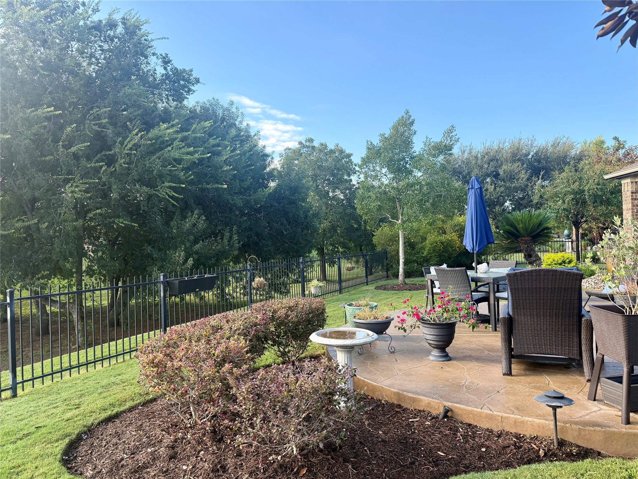 2903 Bur Oak Court