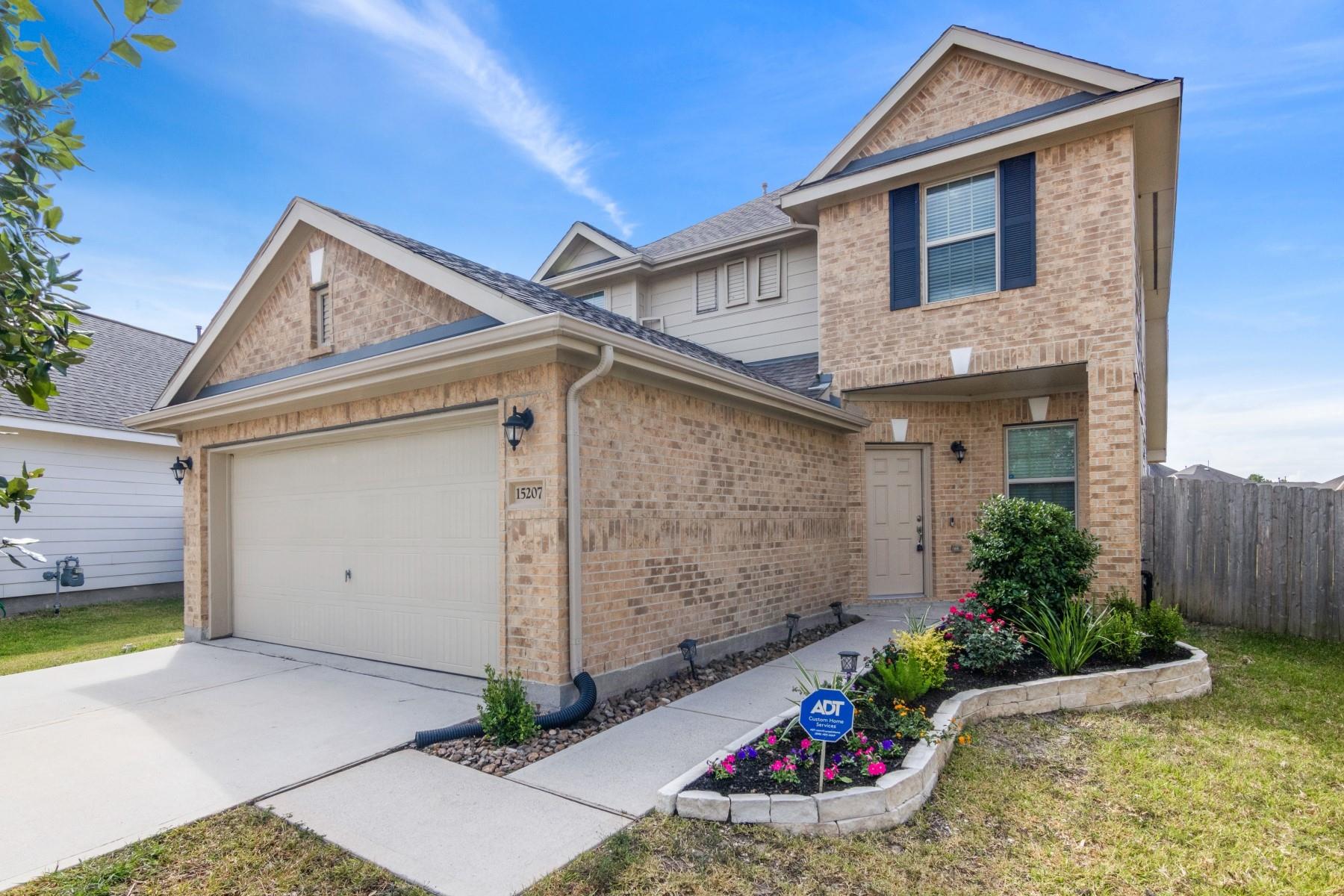 15207 Lake Erie Drive