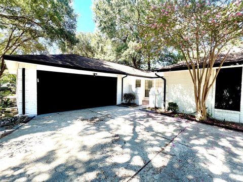 2719 Tinechester Drive Houston TX 77339