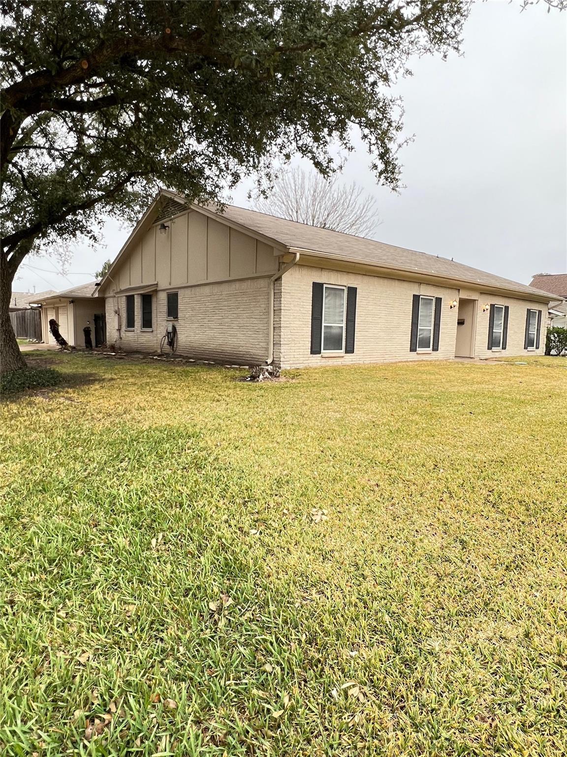 14303 Duncannon Drive