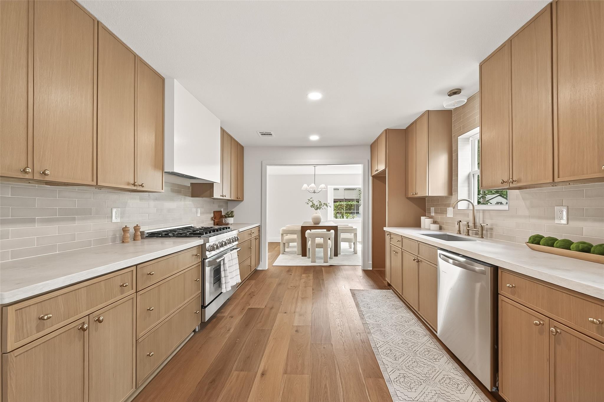 12502 Westerley Lane