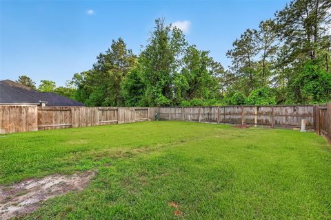 Tiny photo for 134 S Bearkat Court, Montgomery, TX 77316 (MLS # 59824494)