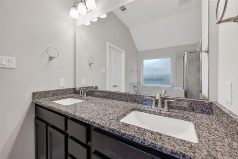 Tiny photo for 134 S Bearkat Court, Montgomery, TX 77316 (MLS # 59824494)