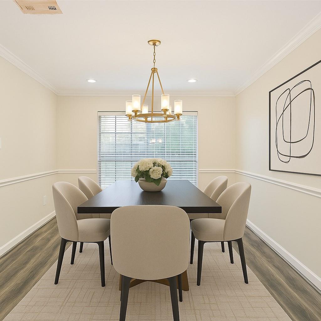 1114 Knoll Crest Court