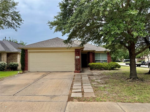Homes For Rent - 21655 Falvel Sunset Court<br/> Spring, TX 77388