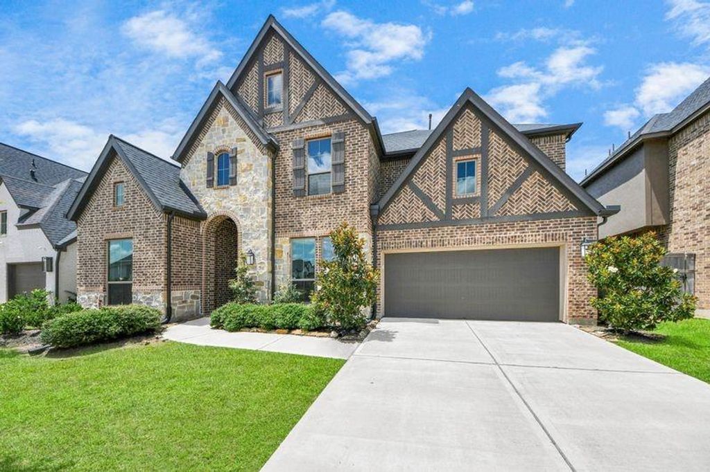 Photo of 28907 NE Ridge Valley Court, Fulshear, TX 77441 (MLS # 9015246)
