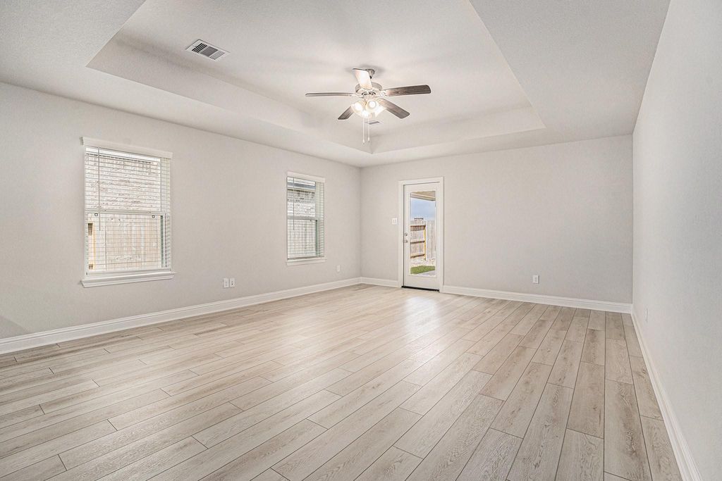 Photo of 2206 Lierna Drive, Texas City, TX 77568 (MLS # 38956353)