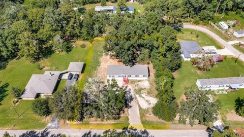 Photo of 20006 Red Oaks South, New Caney, TX 77357 (MLS # 20767425)