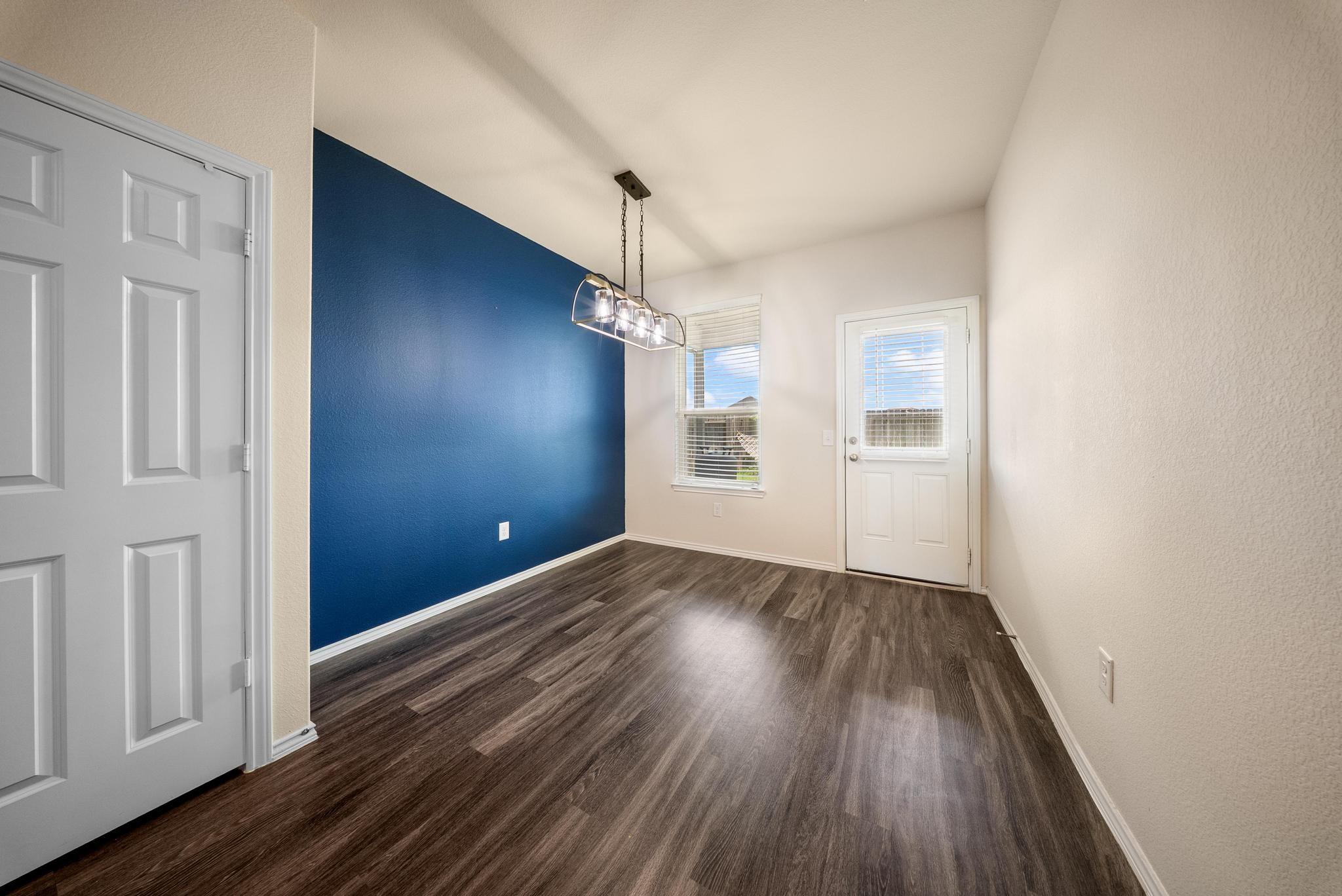 25631 Bottlebrush Sedge Street