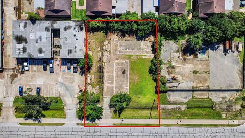 Vacant Land For Sale - 3031 Highway 146<br/> La Porte, TX 77571