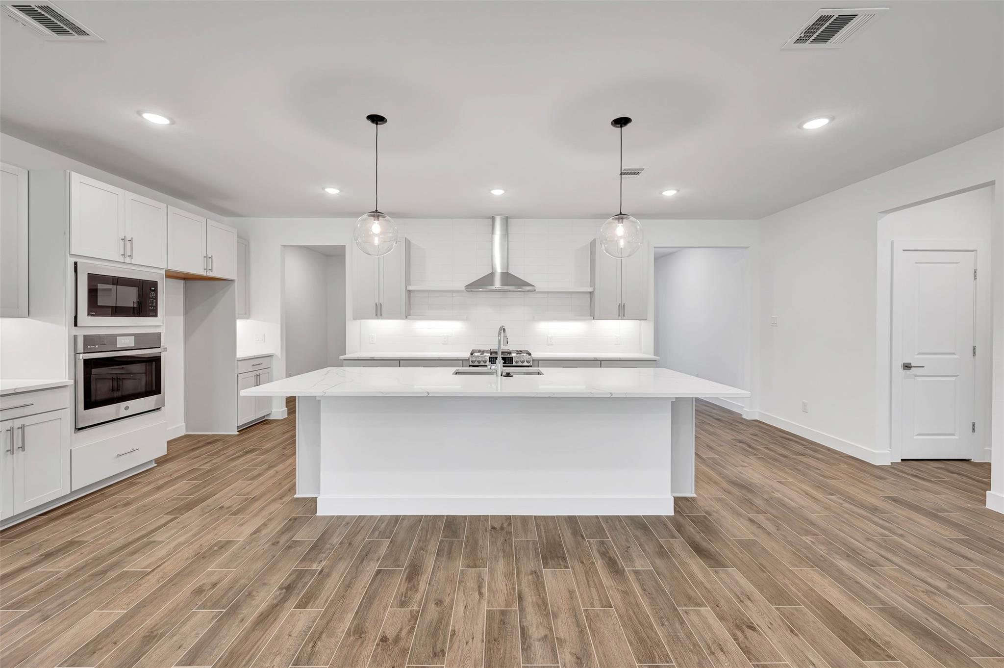 18638 Eastwood Ridge Court