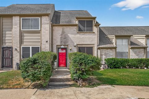Photo of 6471 Alisa Lane, Houston, TX 77084 (MLS # 68408135) Photo of 6471 Alisa Lane, Houston, TX 77084 (MLS # 68408135)