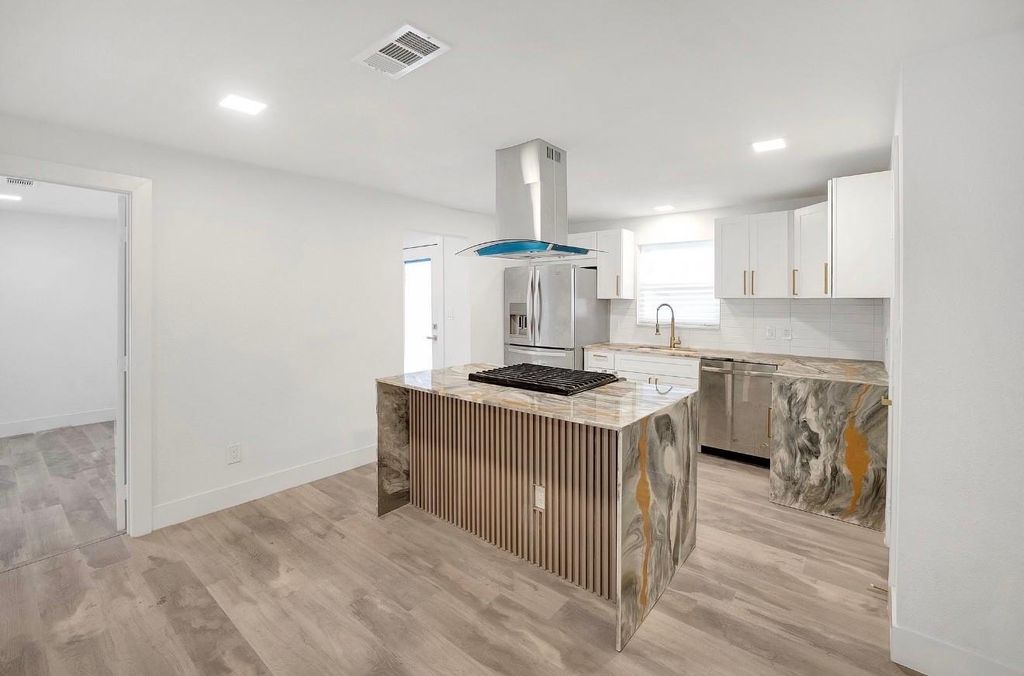 Photo of 4618 Mallow Street, Houston, TX 77051 (MLS # 70766967)