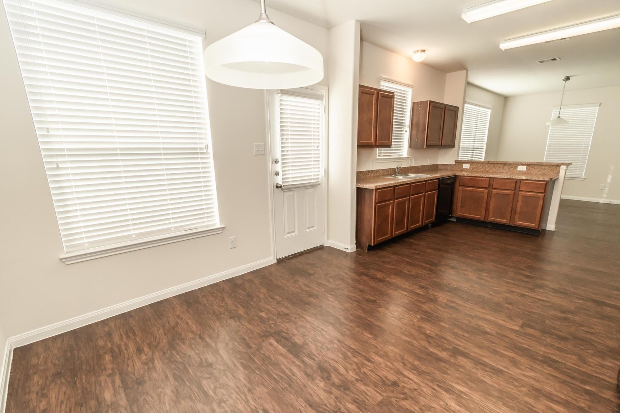 19 Leisure Shore Court