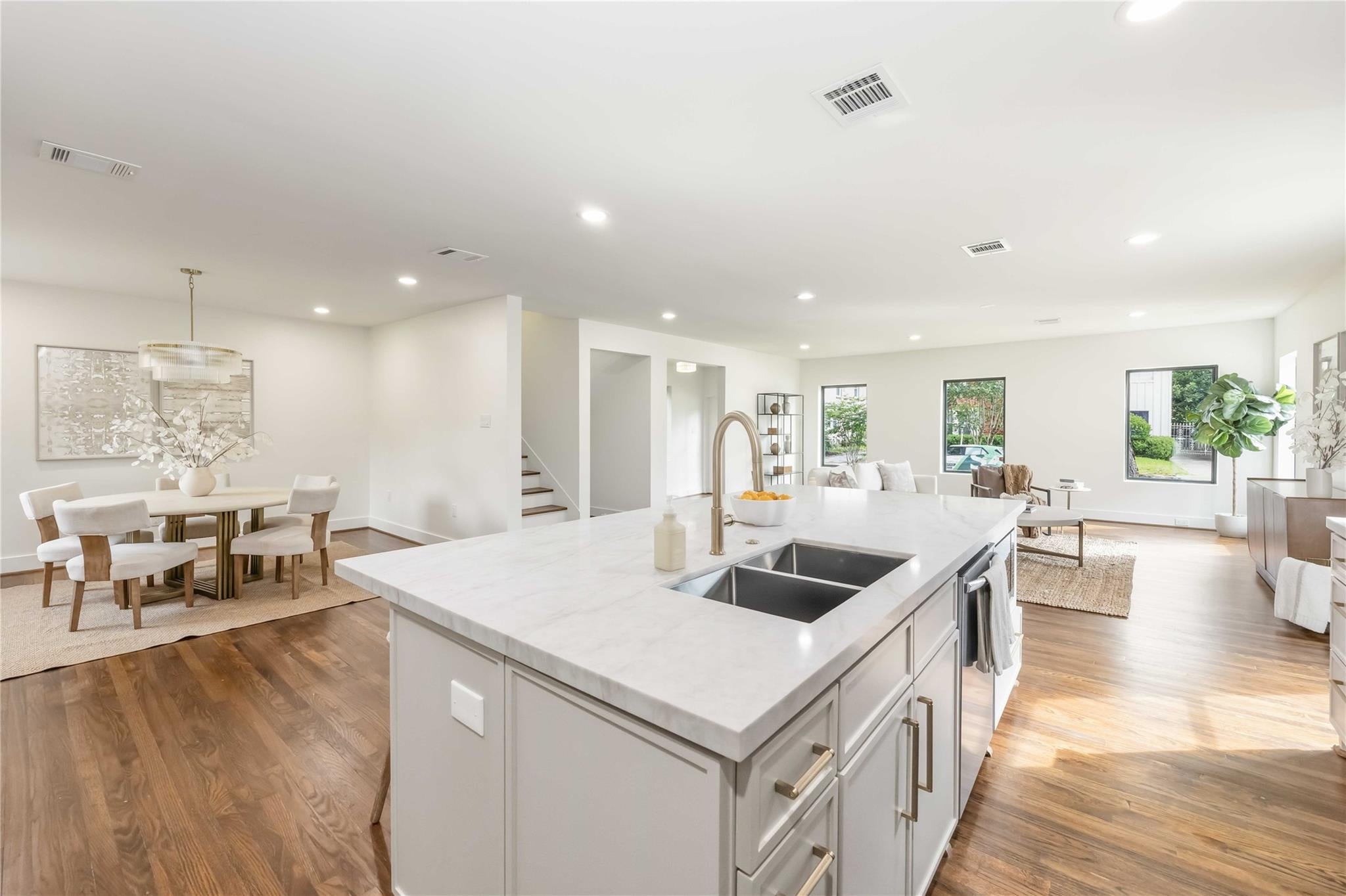 3214 Prospect Street