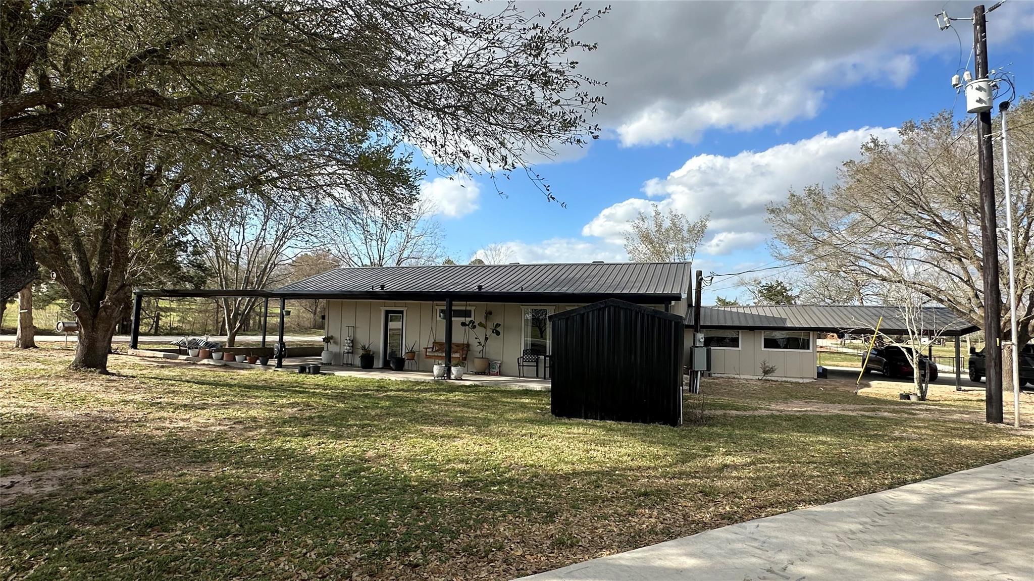 7399 County Road 215