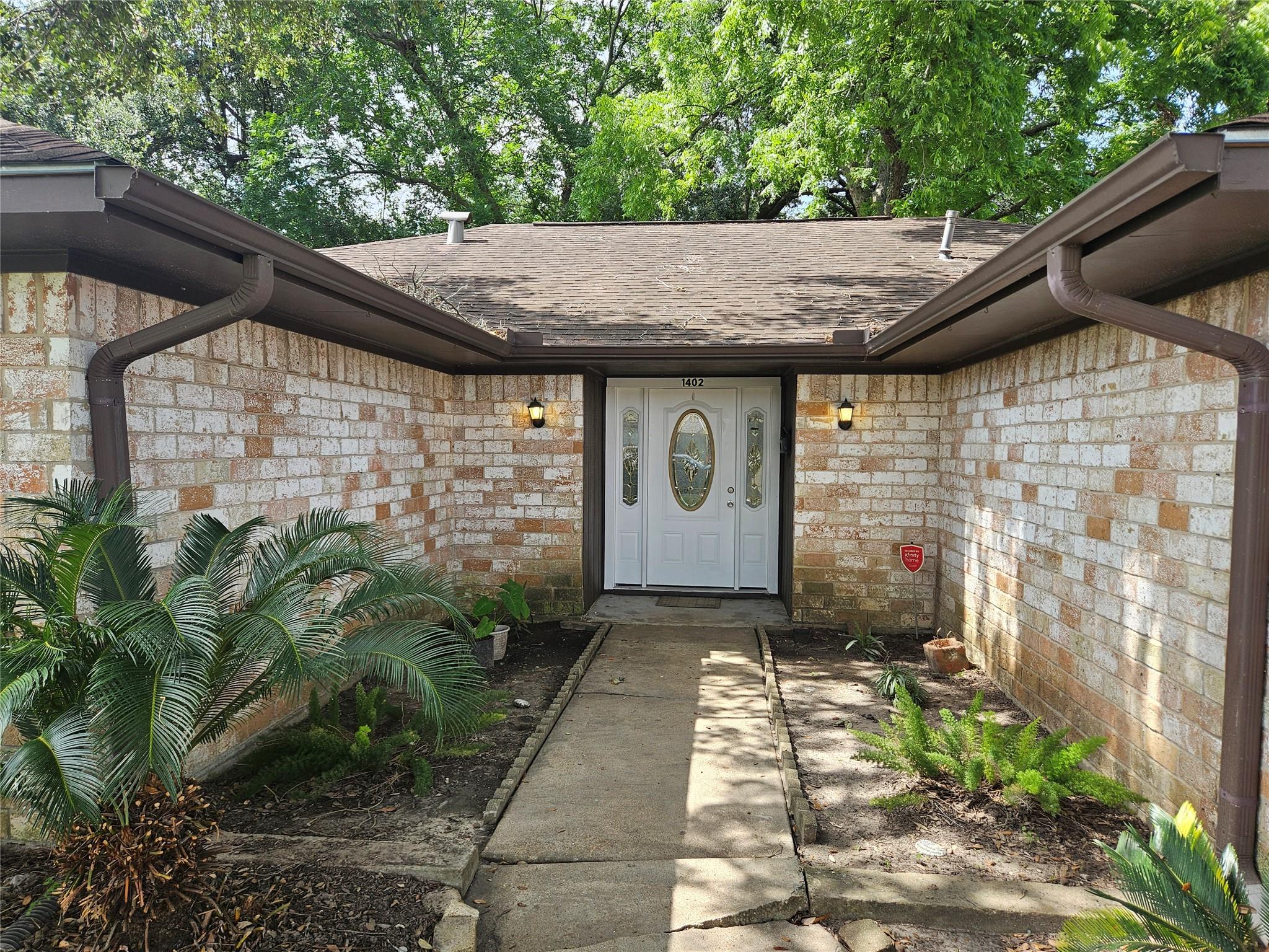 1402 New Orleans Street