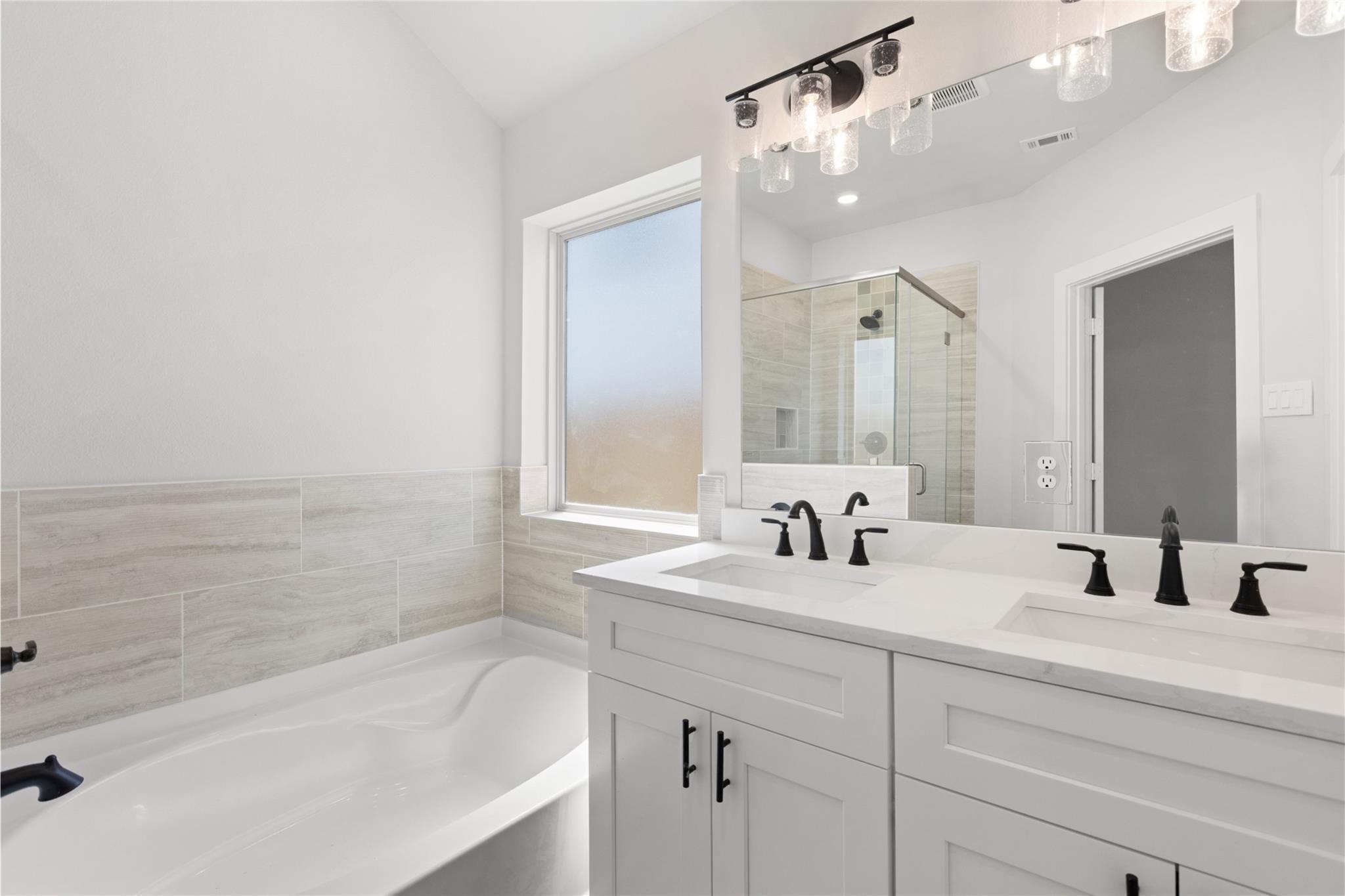 Manvel, Texas 77578, United States, 3 Bedrooms Bedrooms, ,3 BathroomsBathrooms,Residential,Active,238790