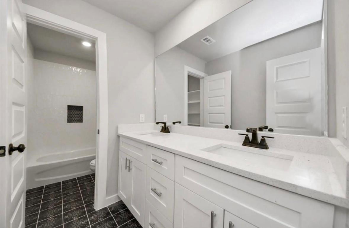 Manvel, Texas 77578, United States, 3 Bedrooms Bedrooms, ,3 BathroomsBathrooms,Residential,Active,238790