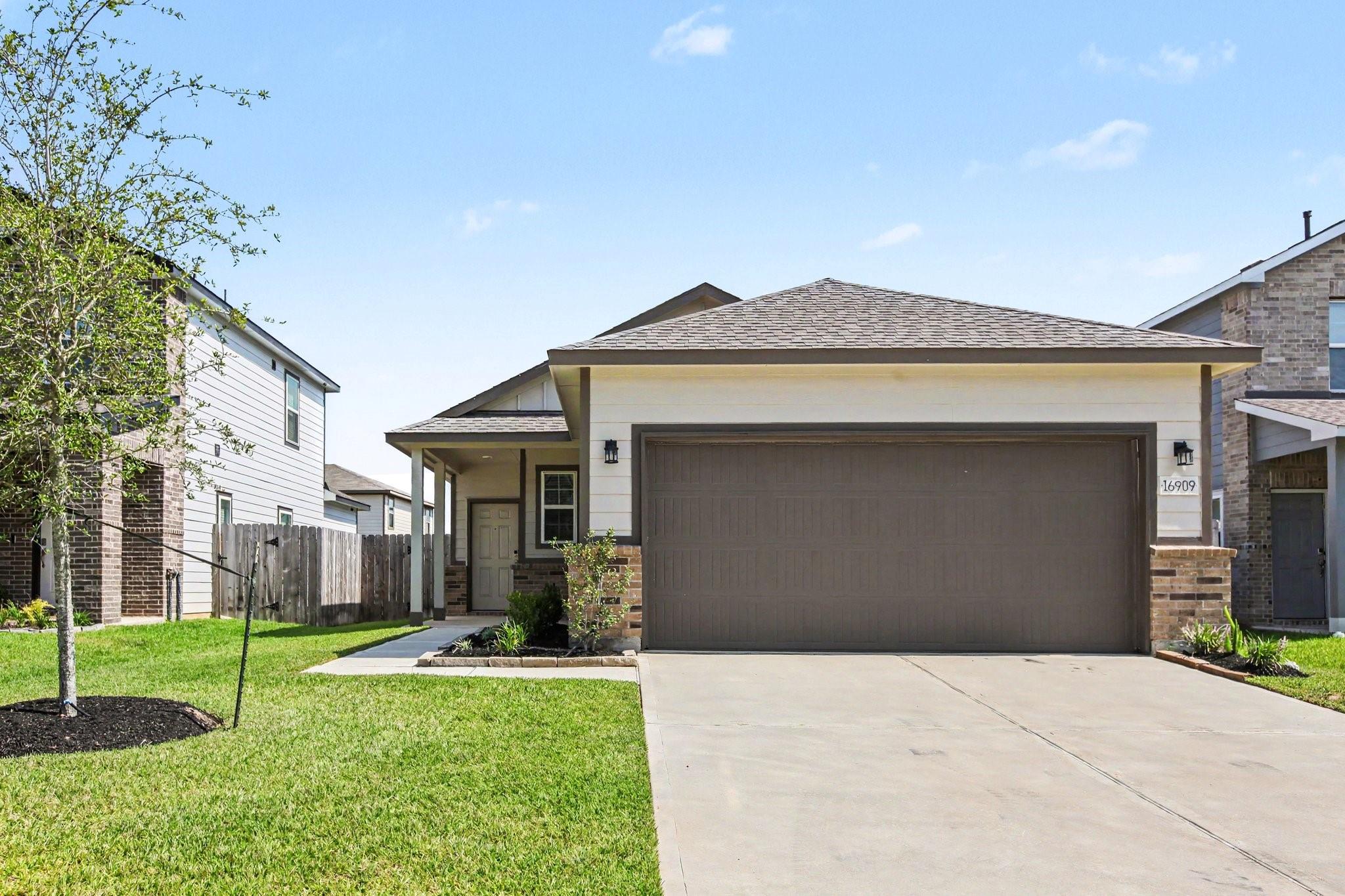 16909 Needlepoint Drive