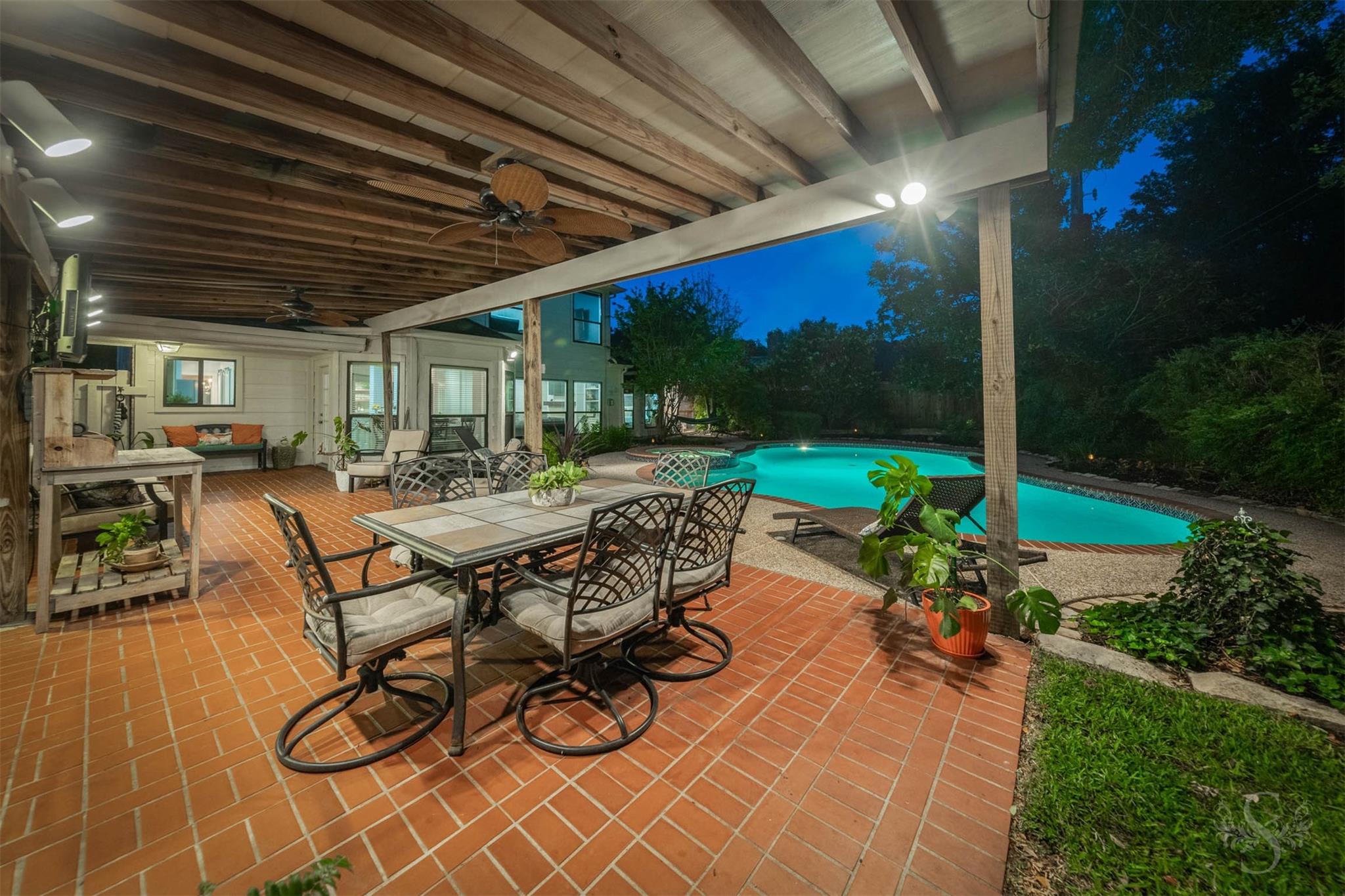 20531 Amberlight Lane