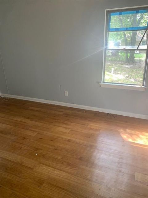 Tiny photo for 5818 Westover Street, Houston, TX 77033 (MLS # 16342262)