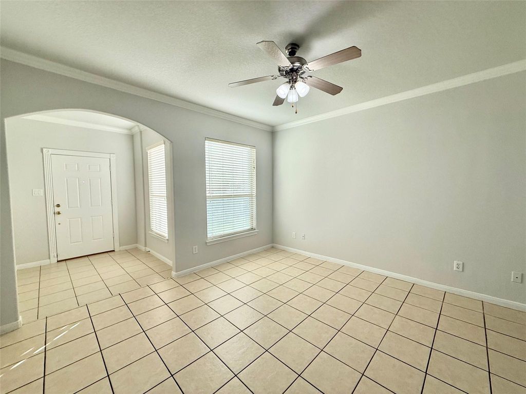 Photo of 13126 S Bellaire Estates Drive, Houston, TX 77072 (MLS # 11805639)