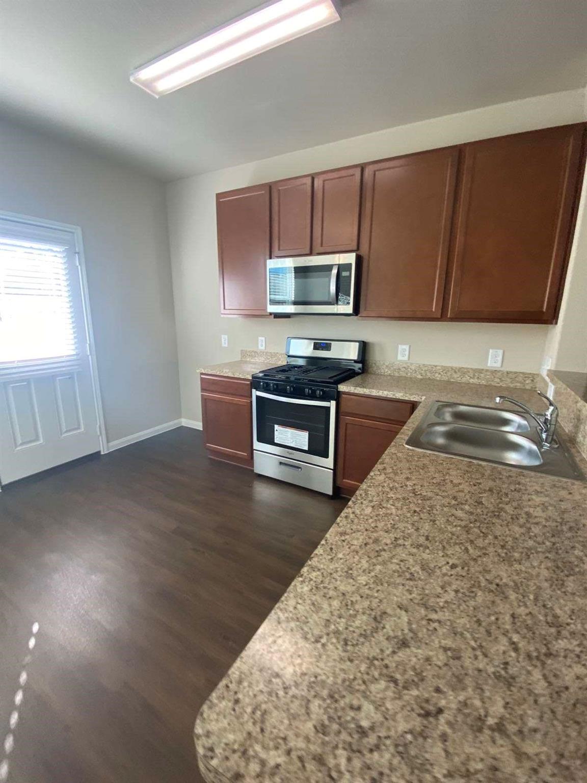 5130 Wolgan Lake Court