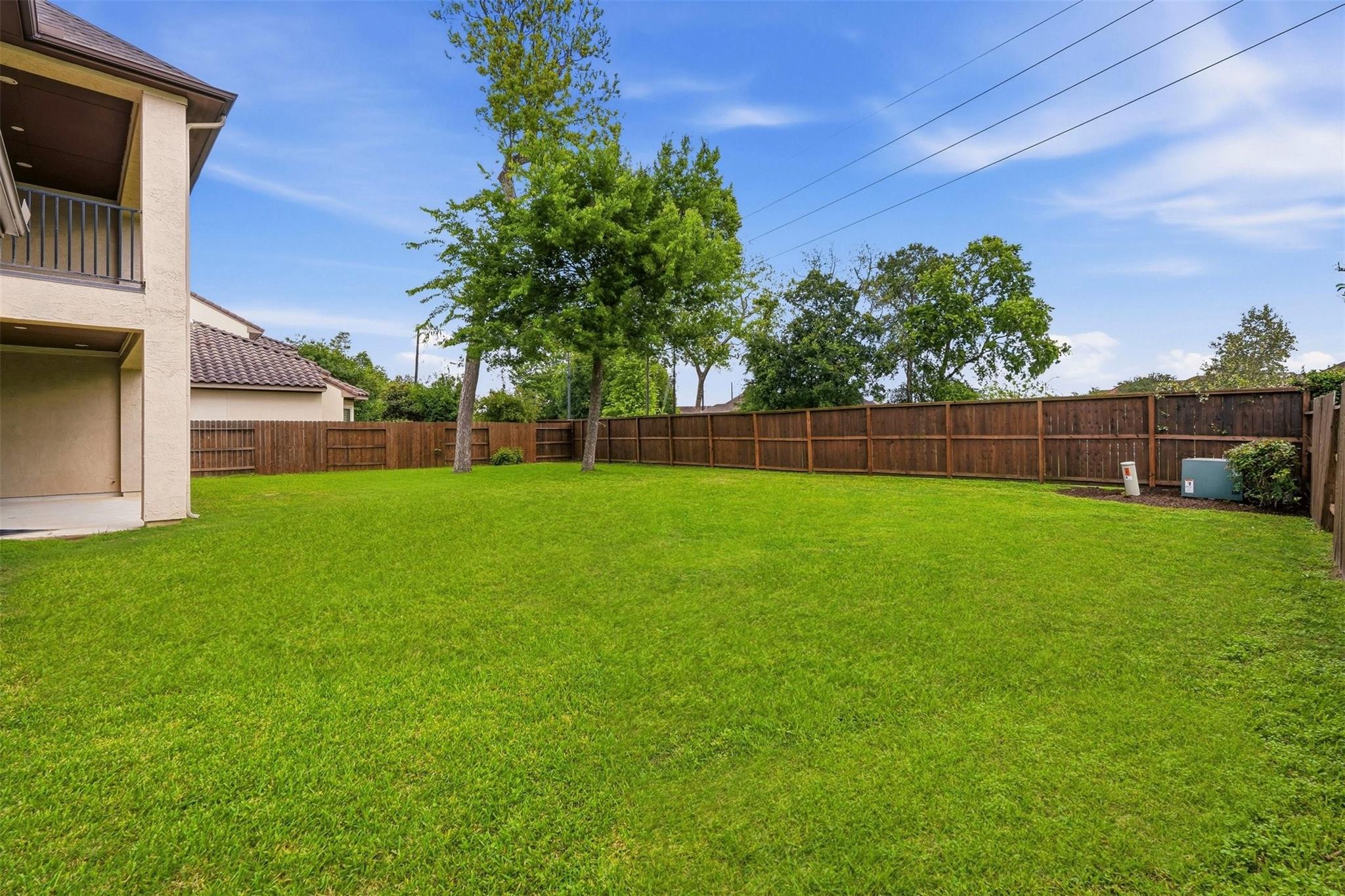Sugar Land, Texas, 77479, United States, 5 Bedrooms Bedrooms, ,5 BathroomsBathrooms,Residential,Active,2041655
