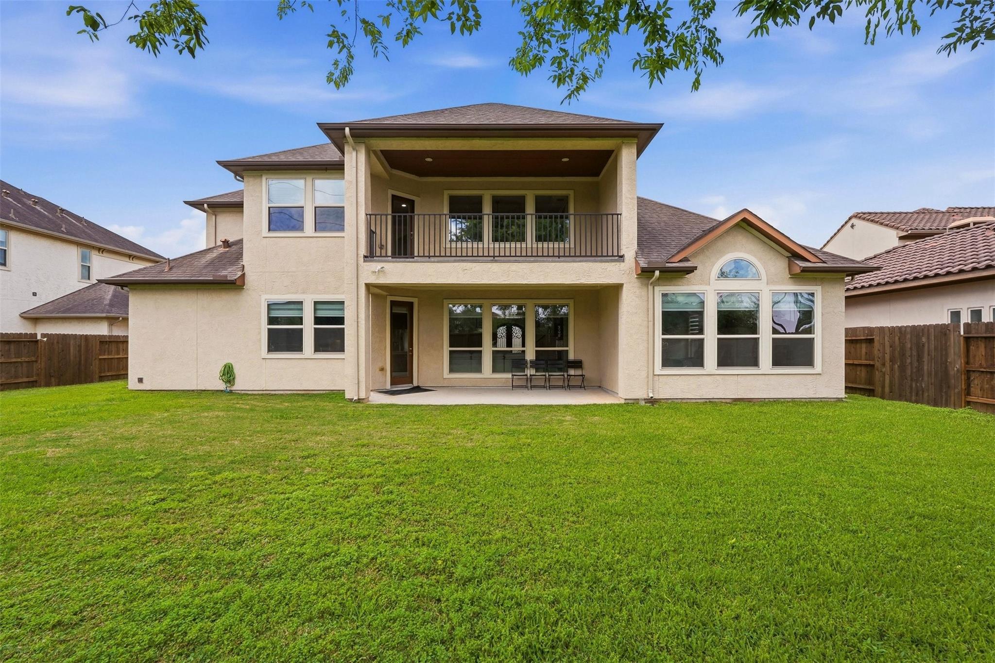 Sugar Land, Texas, 77479, United States, 5 Bedrooms Bedrooms, ,5 BathroomsBathrooms,Residential,Active,2041655