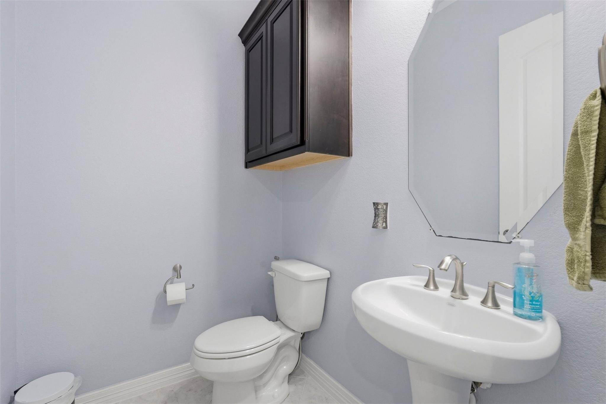 Sugar Land, Texas, 77479, United States, 5 Bedrooms Bedrooms, ,5 BathroomsBathrooms,Residential,Active,2041655