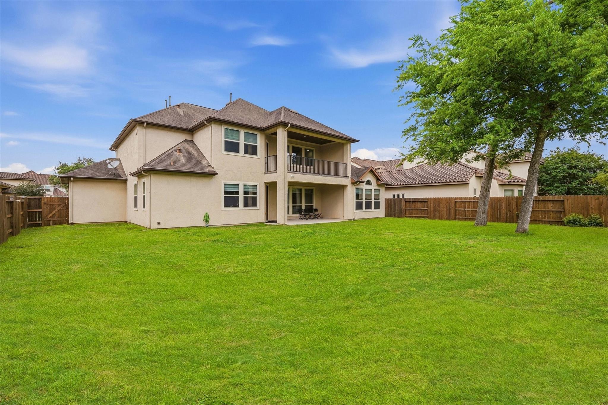 6011 Abercombie Lane