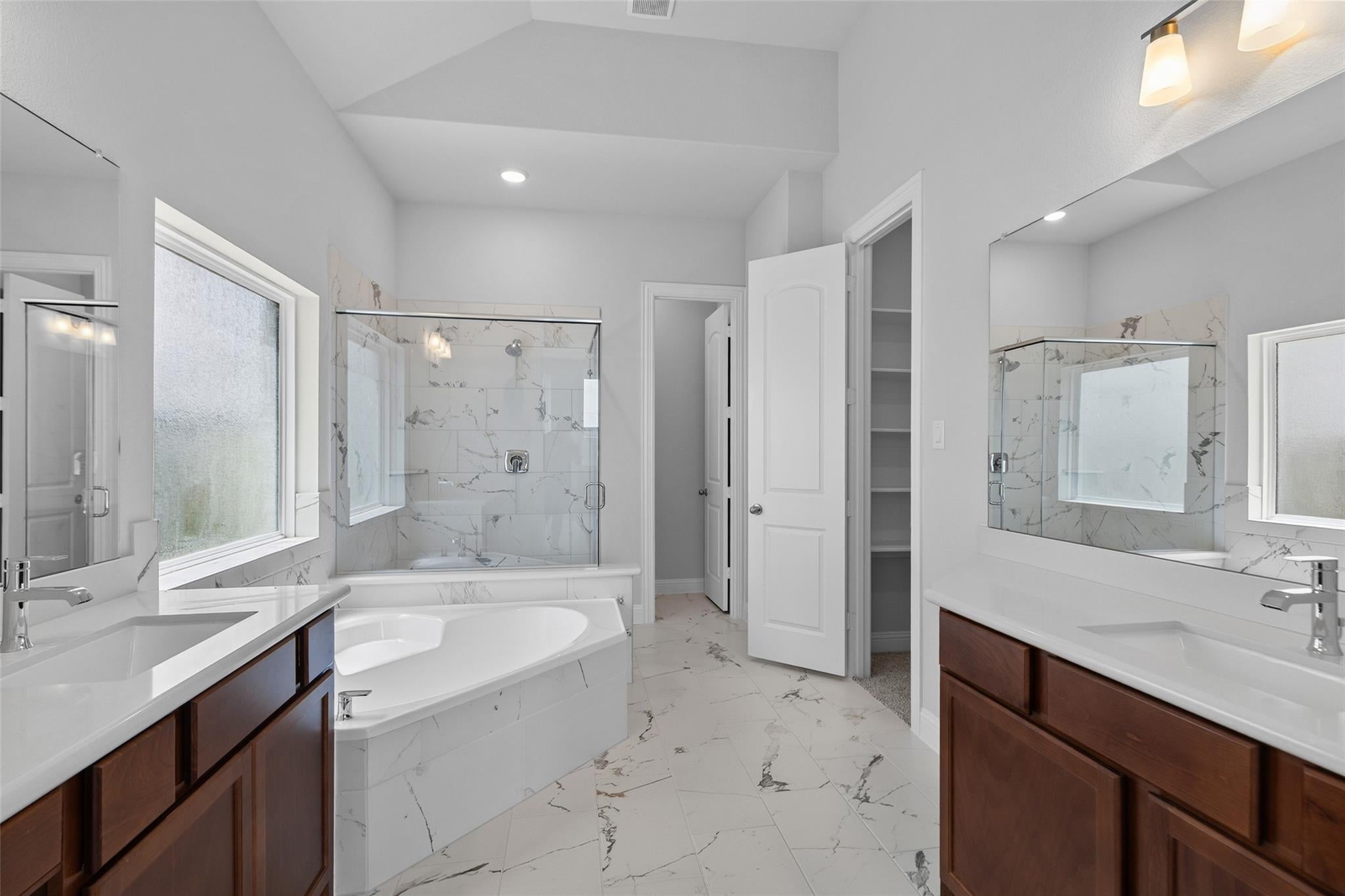 5035 Waxwing Drive