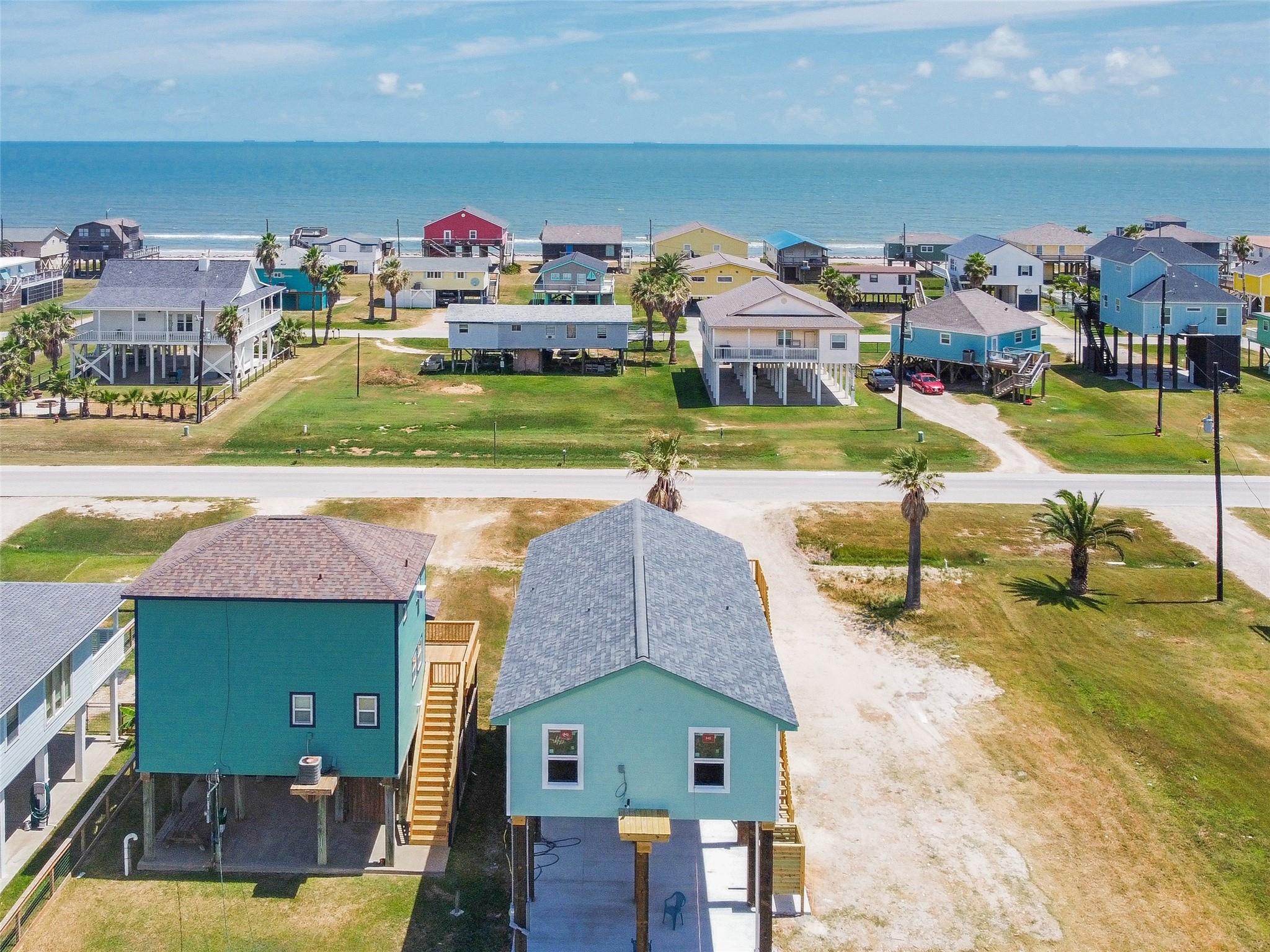 314 Surf Dr