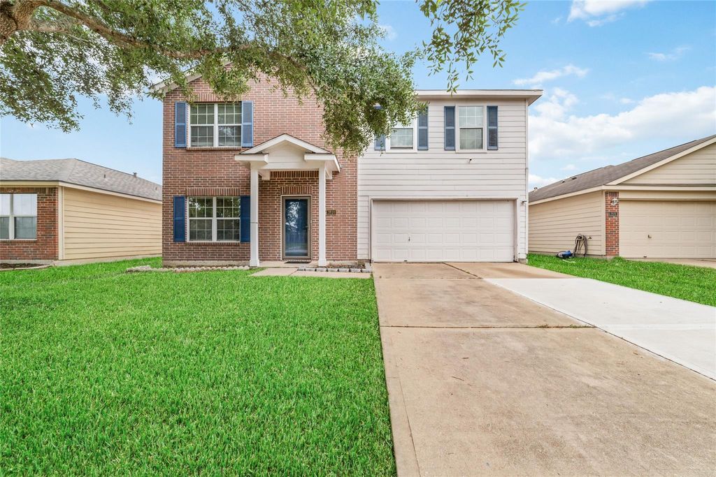 Photo of 3810 Cloudbluff Lane, Richmond, TX 77469 (MLS # 5738783)