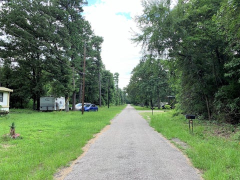 Photo of 279 Timber Bluff Road, Bullard, TX 75757 (MLS # 26678490)