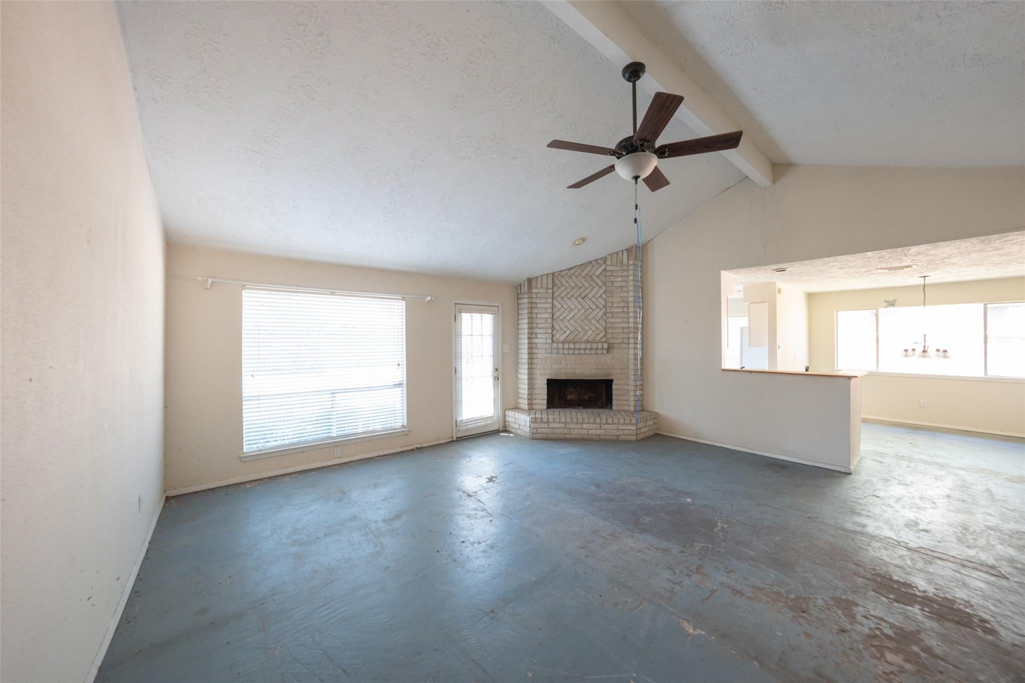 21223 Fernhollow Lane